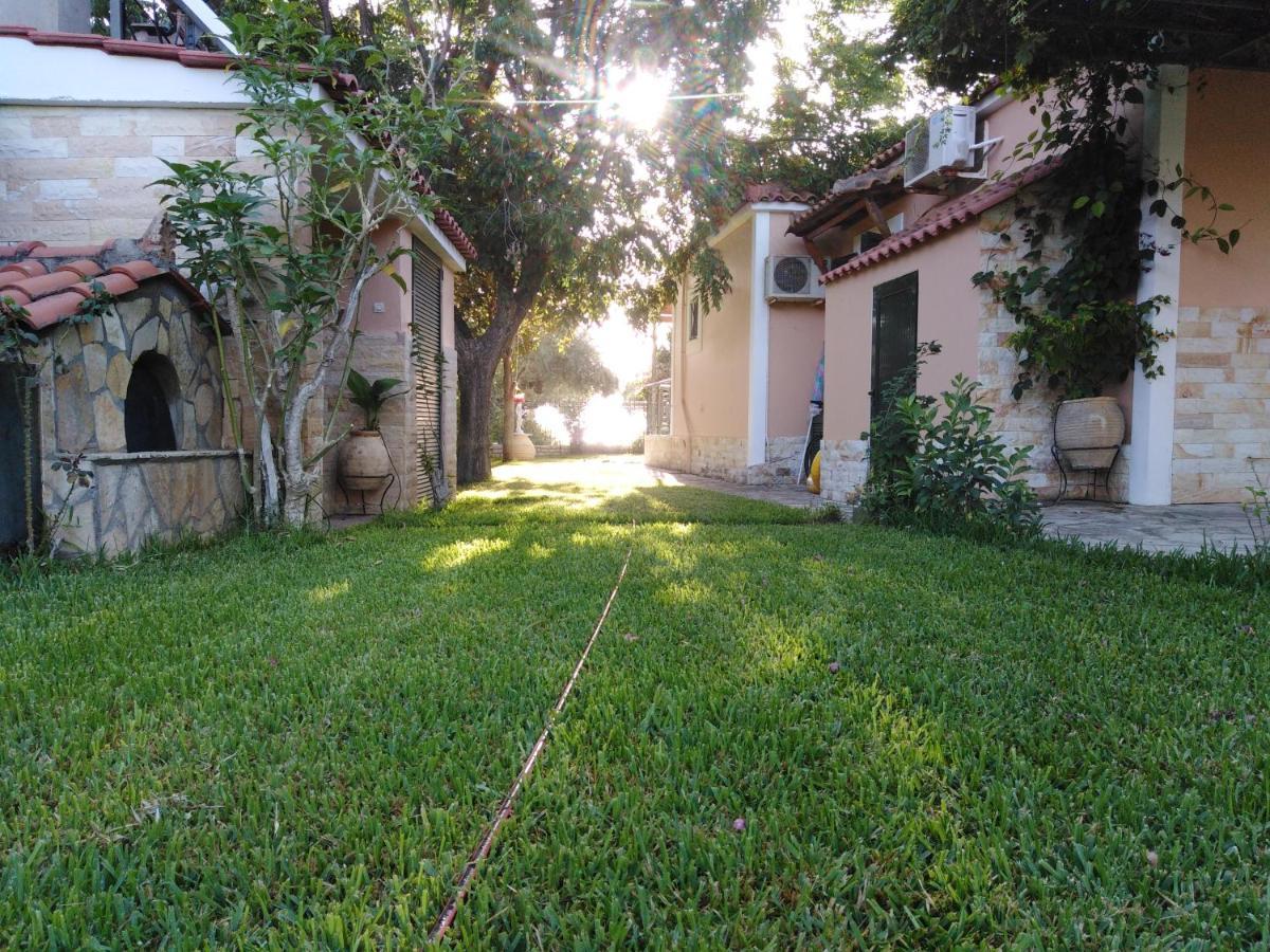 Golden Sea Villa Kalamata Exterior foto